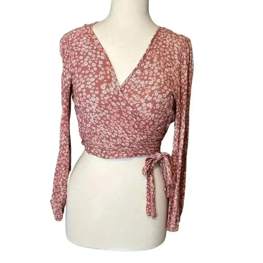 Women’s cotton on wrap long sleeve top size M pink floral summer beach spring
